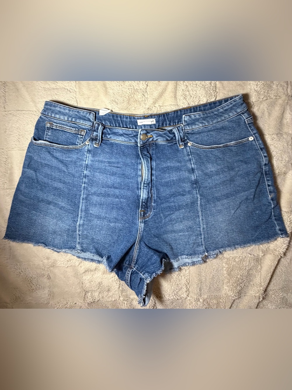 Good American Medium Blue High-Rise Denim Shorts with Frayed Hem
